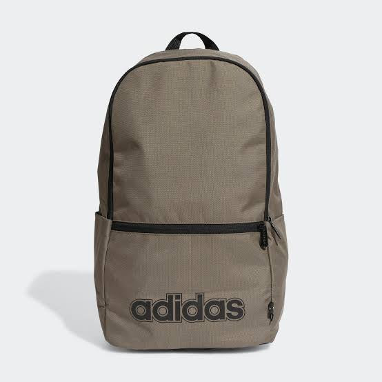 CLASSIC FOUNDATION BACKPACK - Olive Strata / Black