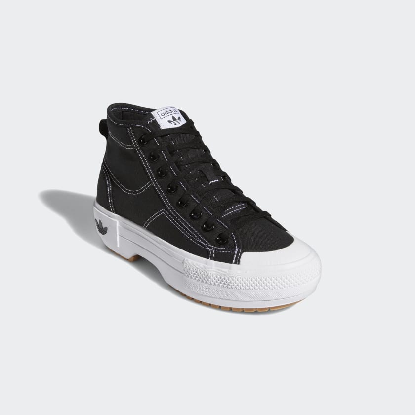 NIZZA TREK SHOES - Core Black / Cloud White / Gum