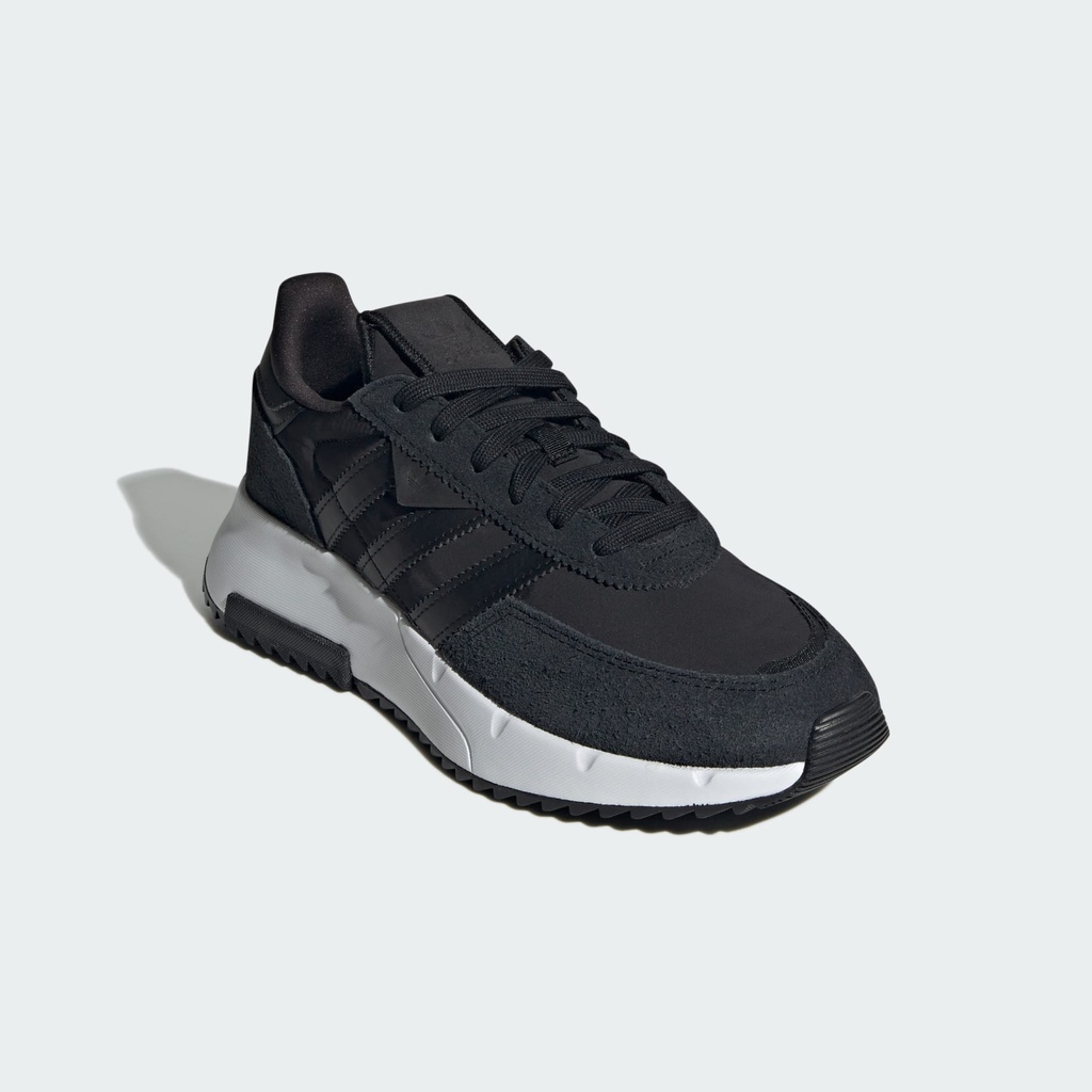 RETROPY F2 SHOES - Core Black / Core Black / Ftwr White