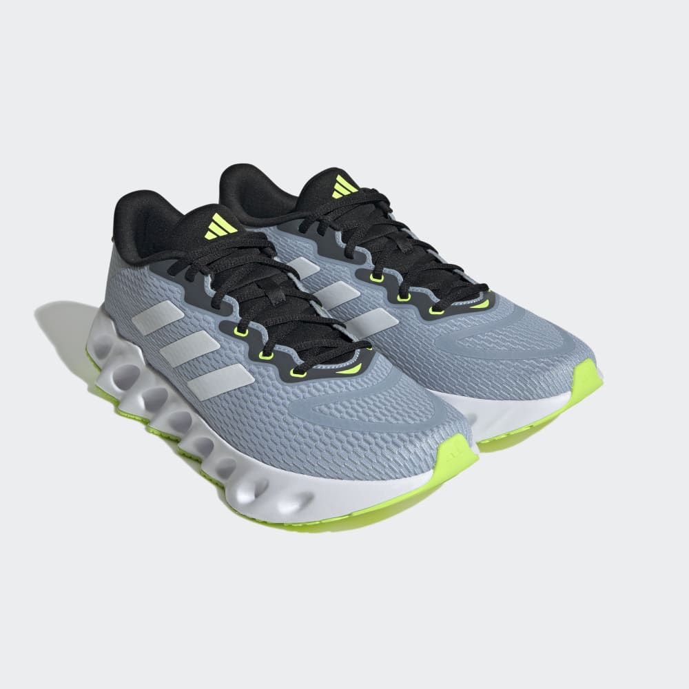SWITCH RUN RUNNING SHOES - Blue