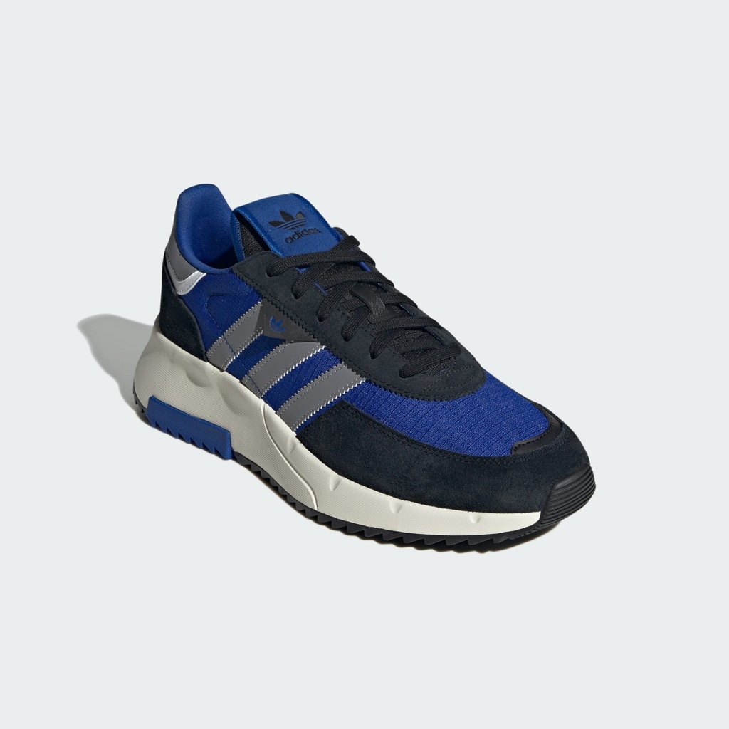RETROPY F2 SHOES - Core Black / Grey Three / Ftwr White
