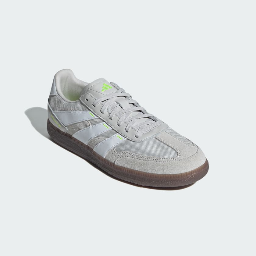 PREDATOR FREESTYLE FOOTBALL BOOTS - Grey One / Cloud White / Team Solar Yellow 2