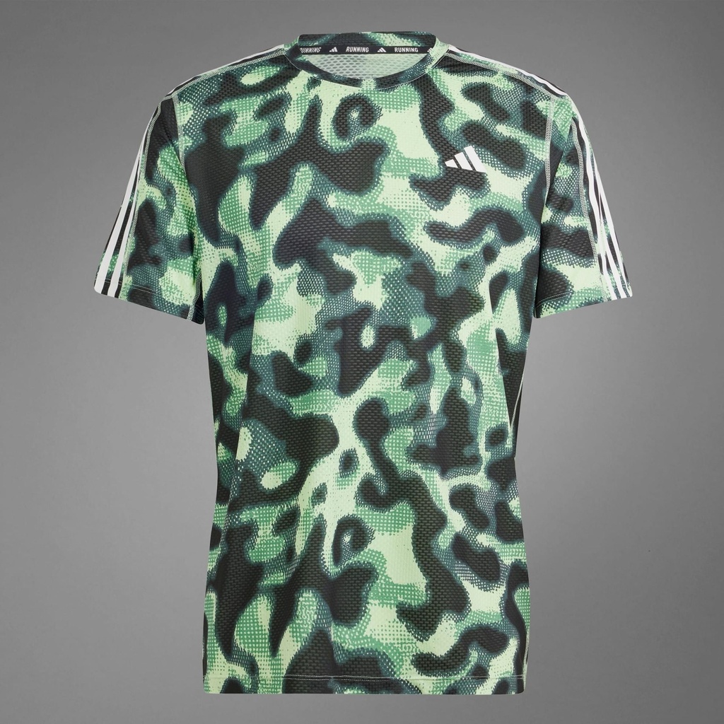OWN THE RUN 3 STRIPES ALLOVER PRINT T - Semi Green Spark