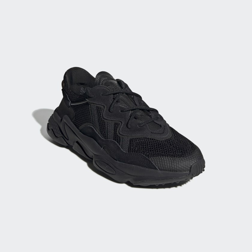OZWEEGO SHOES - Core Black / Core Black / Grey Five
