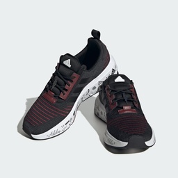 SWIFT RUN 23 SHOES - Core Black / Core Black / Shadow Red