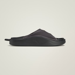 ADIDAS BY STELLA MCCARTNEY SLIDE SHOES - Black